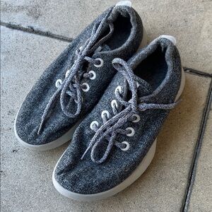 All Birds The Wool Runners Gray Sneakers • 7